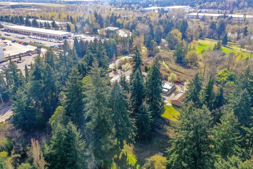 More Photos Of 2040 S 142nd St, Seatac General Retail For Sale