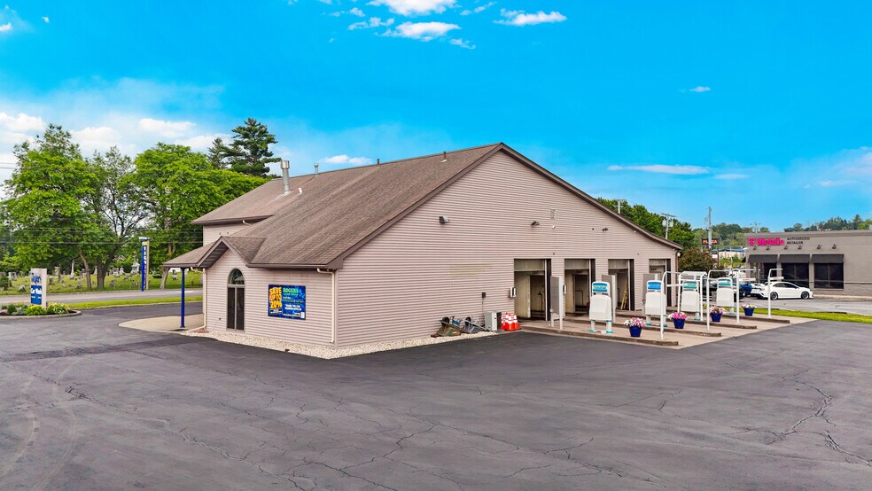 More Photos Of 8477 Seneca Tpke, New Hartford Carwash For Sale