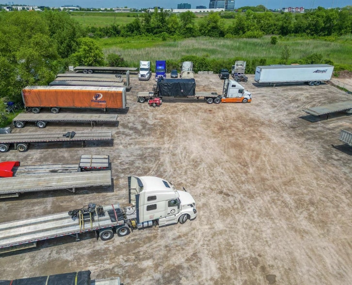 More Photos Of 2101 Ninth Line, Oakville Warehouse For Sale