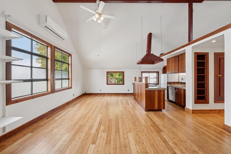 More Photos Of 253 S 25th St, Richmond Flex For Sale