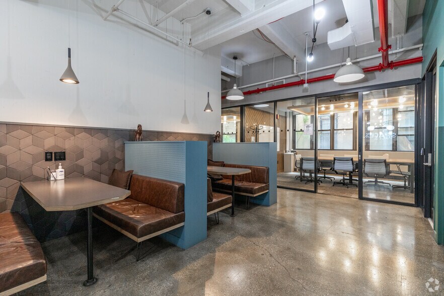 More Photos Of 109 S 5th St, Brooklyn Coworking Space