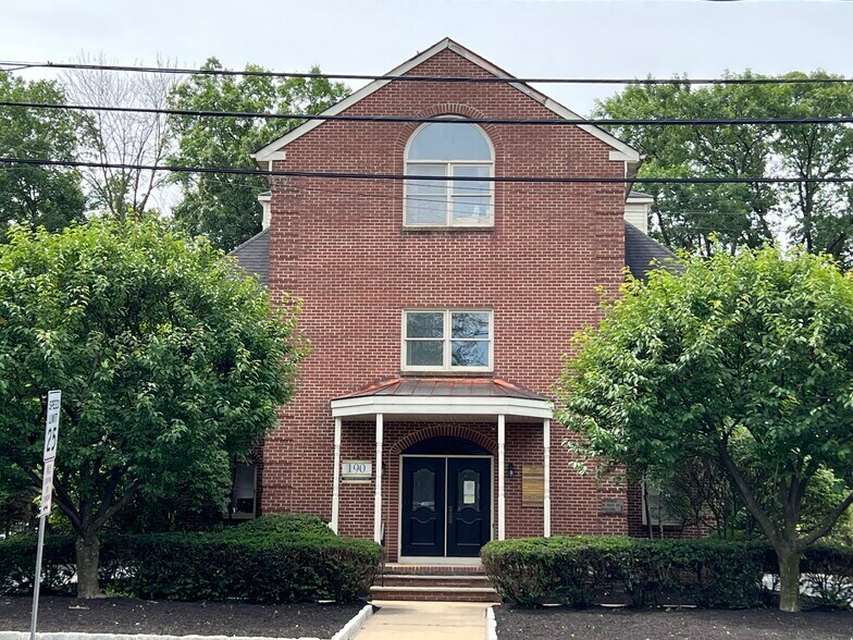 More Photos Of 190 North Ave E, Cranford Medical For Lease