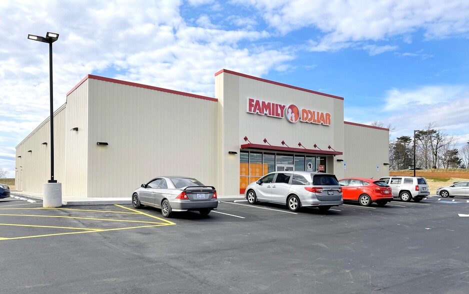 Primary Photo Of 5000 NC 704 Hwy E, Sandy Ridge Convenience Store For Sale