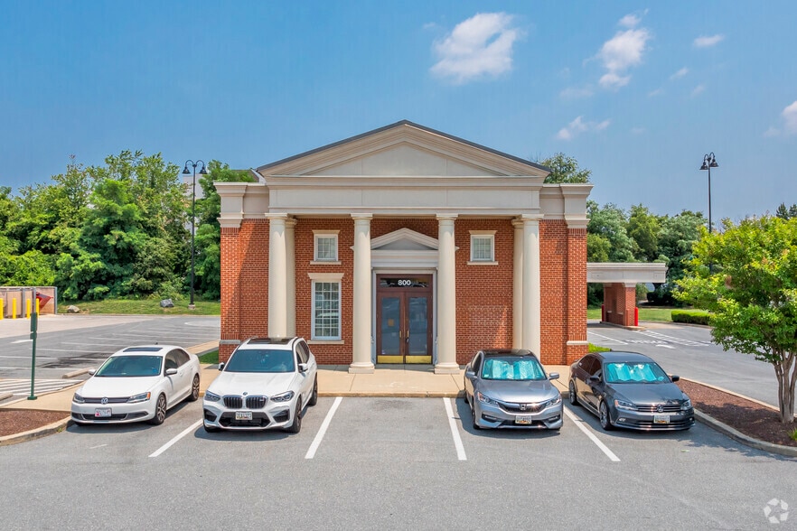 More Photos Of 13600 Baltimore Ave, Laurel Bank For Lease