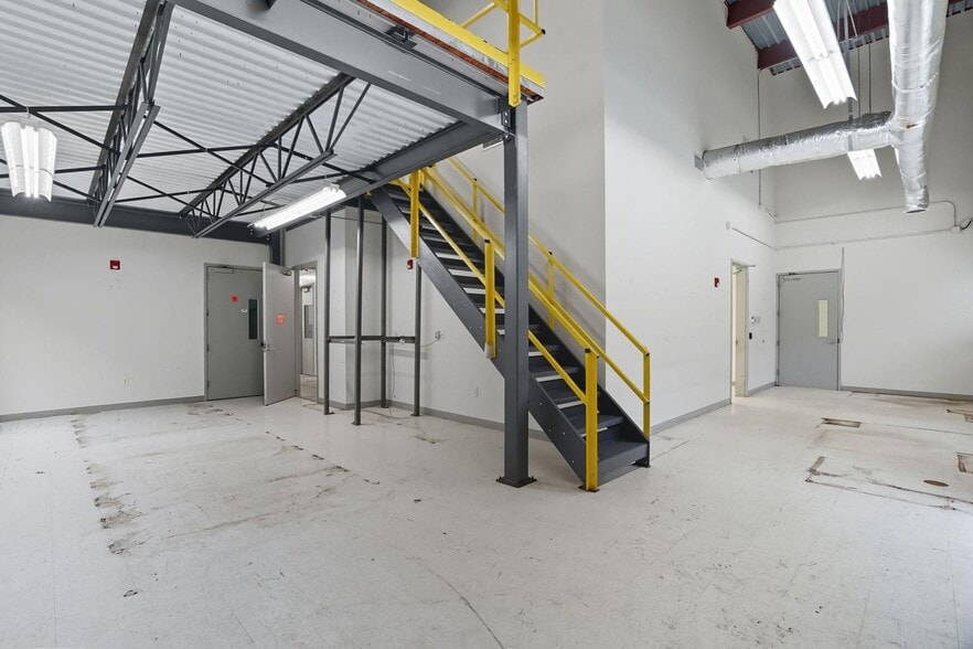 More Photos Of 4233 Technology Dr, Durham Research And Development For Lease