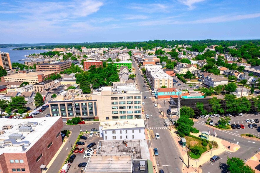 More Photos Of 166 Monmouth St, Red Bank Storefront Retail Residential For Lease