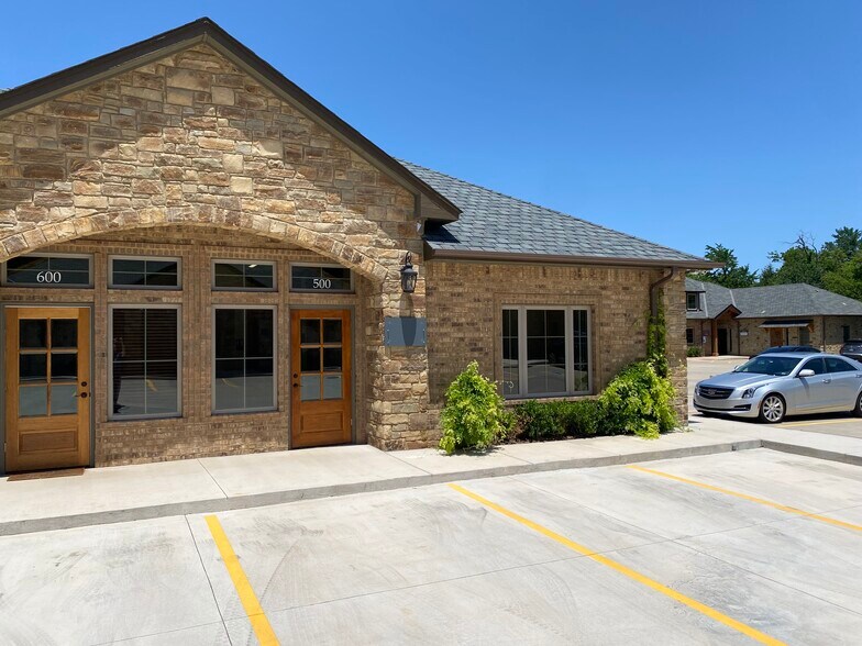 More Photos Of 5706 NW 130th St, Oklahoma City Office For Lease