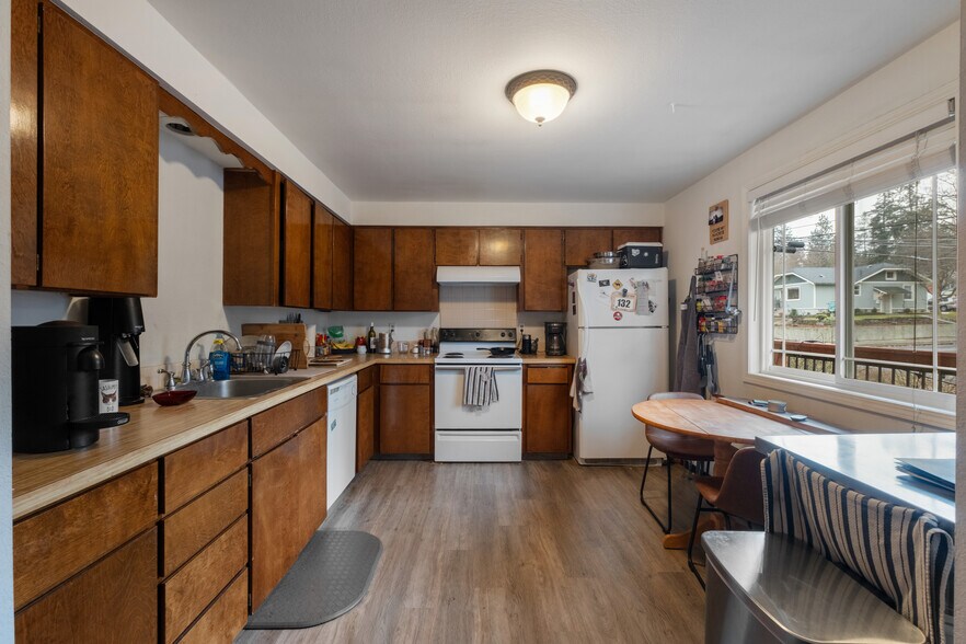 More Photos Of , Spokane Multifamily For Sale