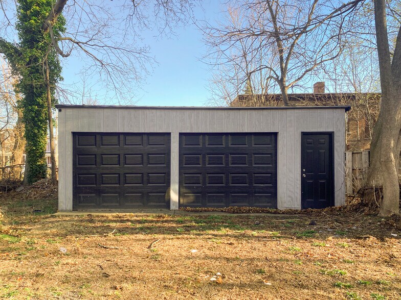 More Photos Of 72 1/2 Henry Ave, Newburgh Apartments For Sale