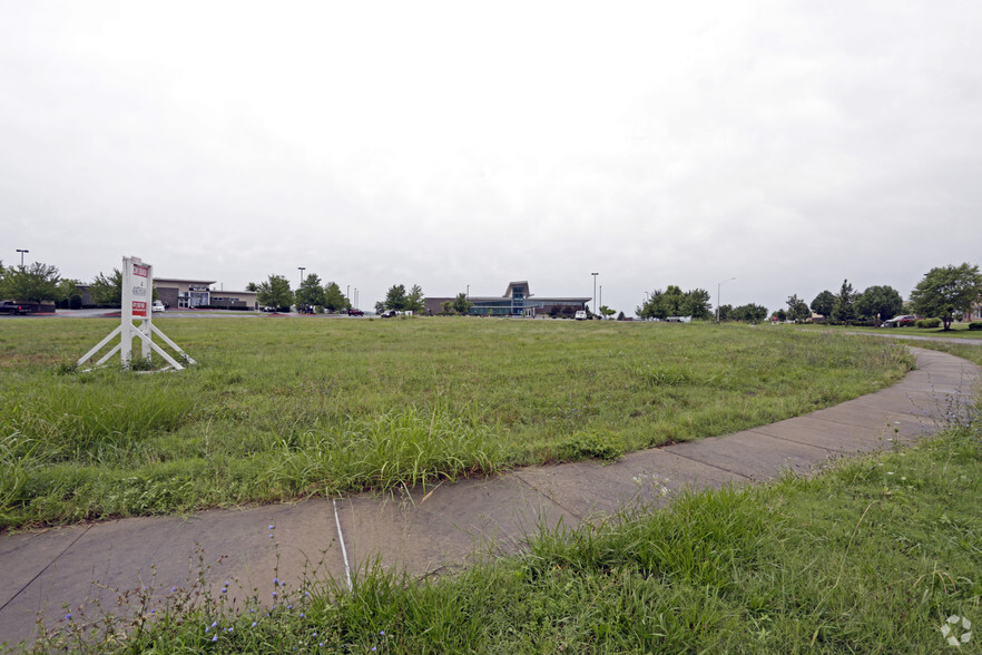 Primary Photo Of 4156 N Steele Blvd, Fayetteville Land For Lease