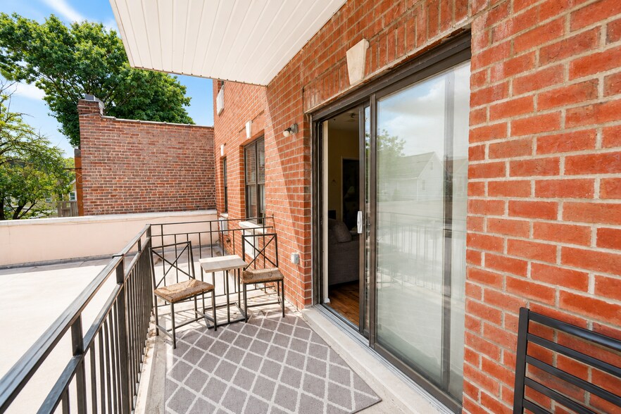 More Photos Of 10228 Jamaica Ave, Richmond Hill Storefront Retail Office For Sale