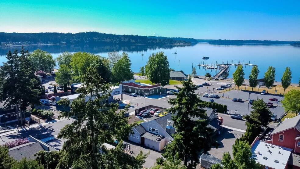 More Photos Of 3388 Byron St, Silverdale Freestanding For Sale