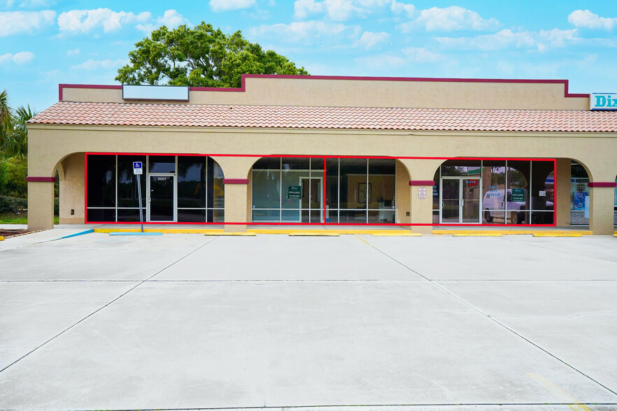 Primary Photo Of 5001-5009 Turnpike Feeder Rd, Fort Pierce Storefront Retail Office For Lease