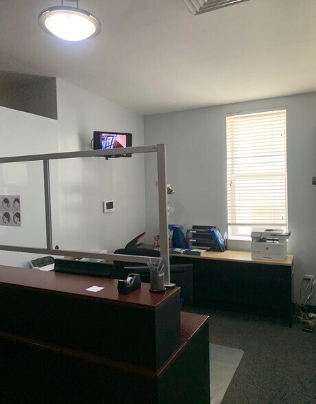 More Photos Of 4510 Court Sq, Long Island City Office For Lease