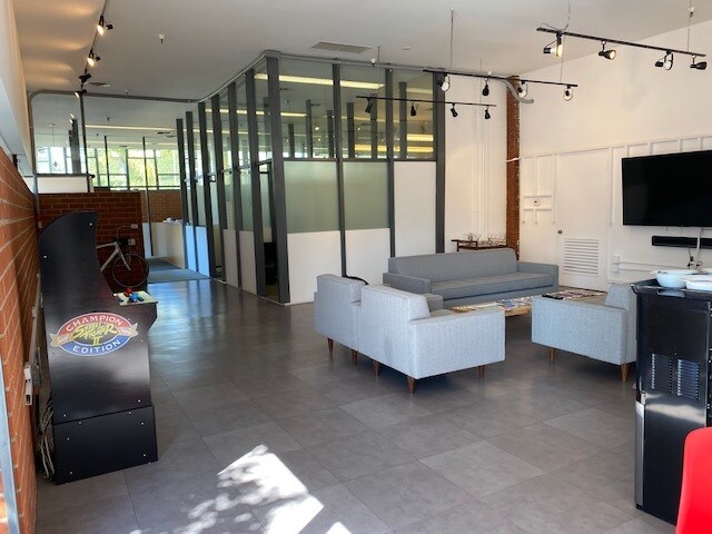More Photos Of 4200 Sepulveda Blvd, Culver City Coworking Space