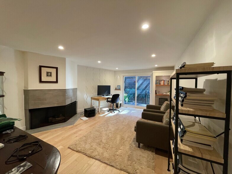More Photos Of 10 Millwood St, Mill Valley Medical For Sale