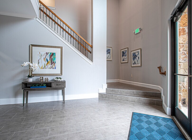 More Photos Of 2250 Pool Rd, Grapevine Office Residential For Sale