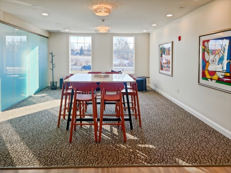 More Photos Of 1274 Osgood St, North Andover Coworking Space