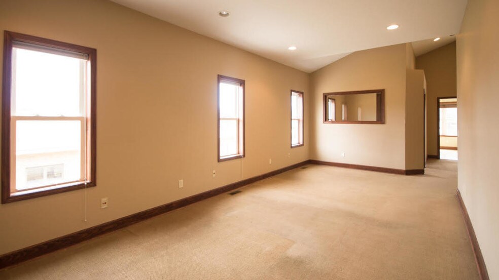 More Photos Of 213 E Main St, Gaylord Office For Sale