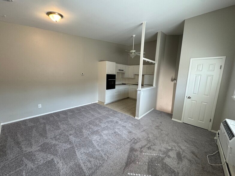 More Photos Of 5547 S Grant St, Littleton Apartments For Sale
