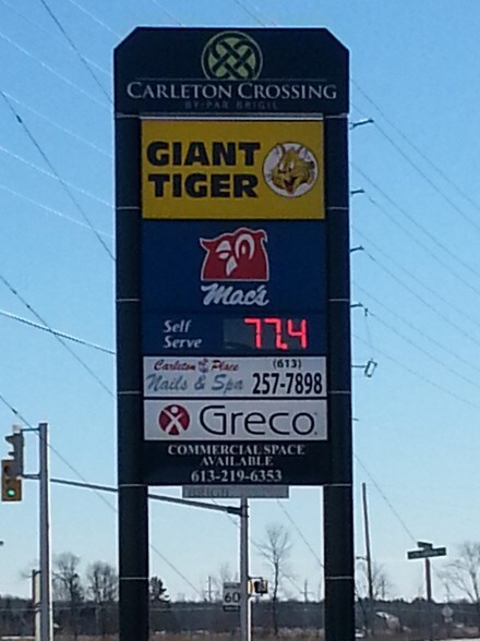 More Photos Of 320-324 Coleman St, Carleton Place General Retail For Lease