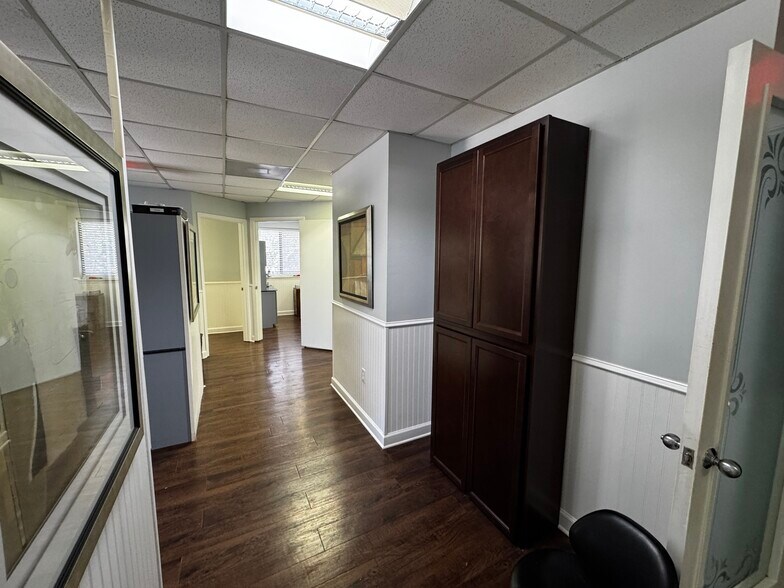 More Photos Of 9776 San Jose Blvd, Jacksonville Medical For Sale