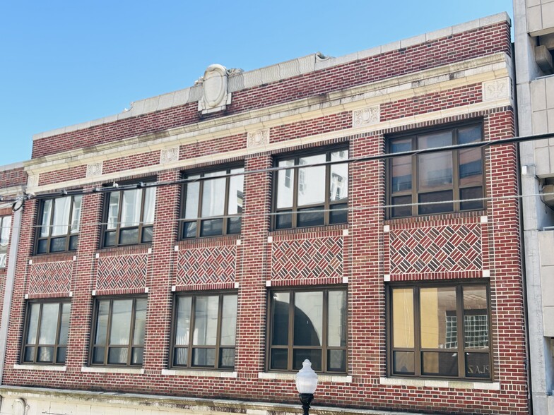 Primary Photo Of 108 Church St, New Brunswick Storefront Retail Office For Lease