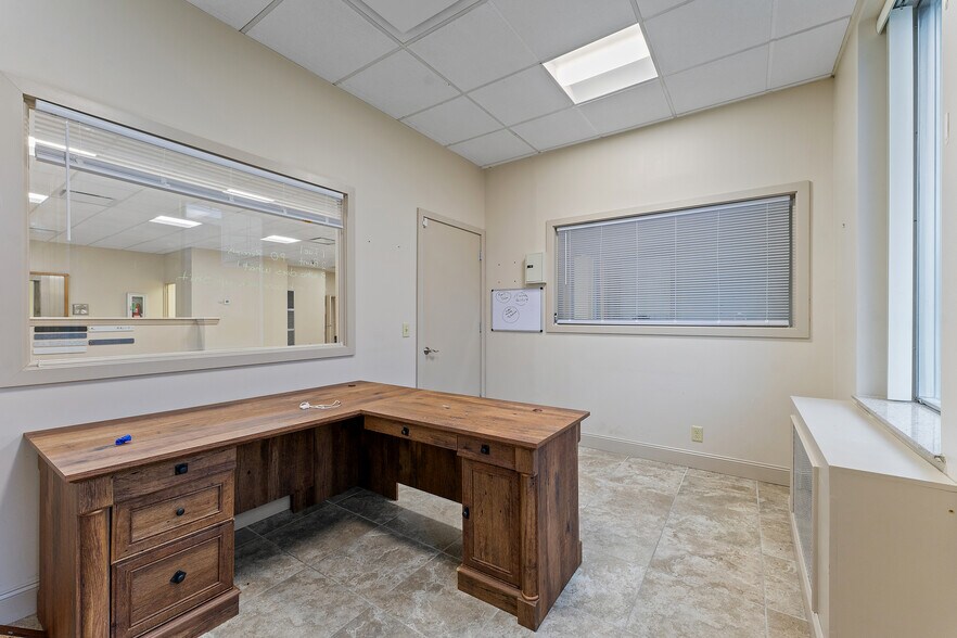 More Photos Of 403 Tenney Ave, Campbell Bank For Sale