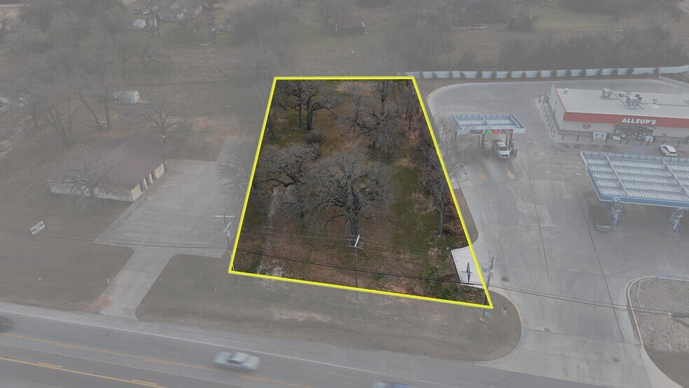 More Photos Of 601 W Highway 199, Springtown Land For Sale