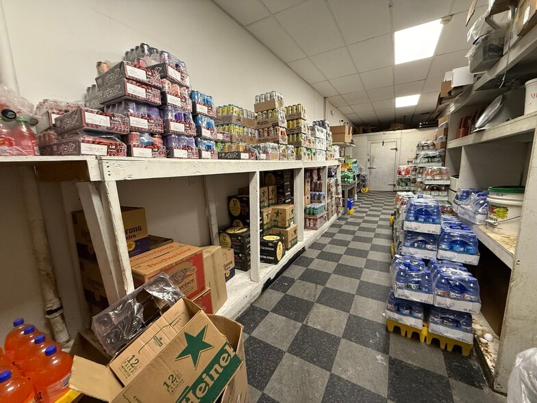 More Photos Of 601-617 Cedar Ave, Yeadon Storefront For Lease