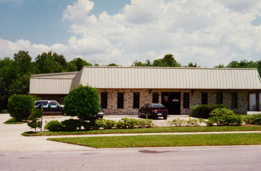 More Photos Of 637 Triumph Ct, Orlando Warehouse For Sale