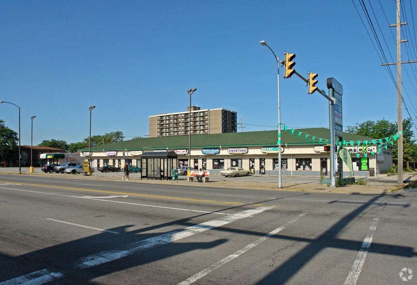 Primary Photo Of 1100-1200 Broadway, Gary Unknown For Lease