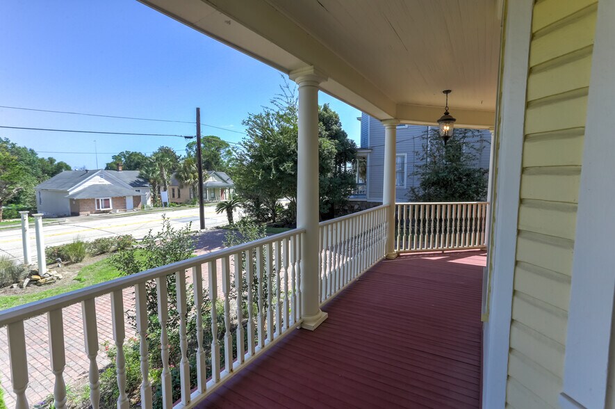 More Photos Of 921 N Palafox St, Pensacola Office For Sale