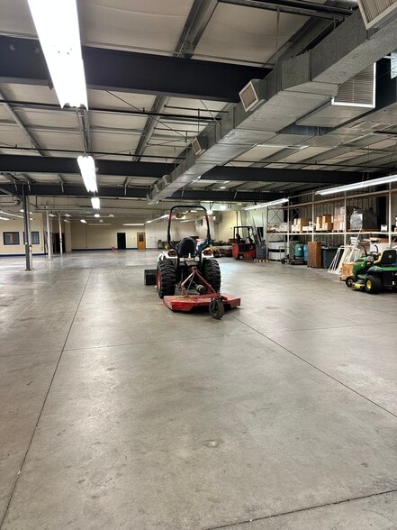 More Photos Of 1980 S West Blvd, Vineland Manufacturing For Sale