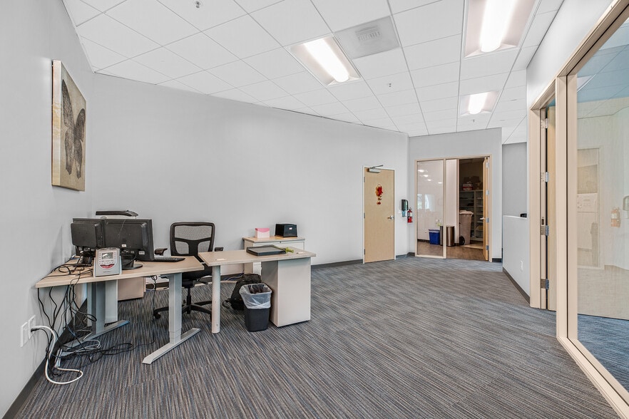 More Photos Of 41111 Mission Blvd, Fremont Office For Lease