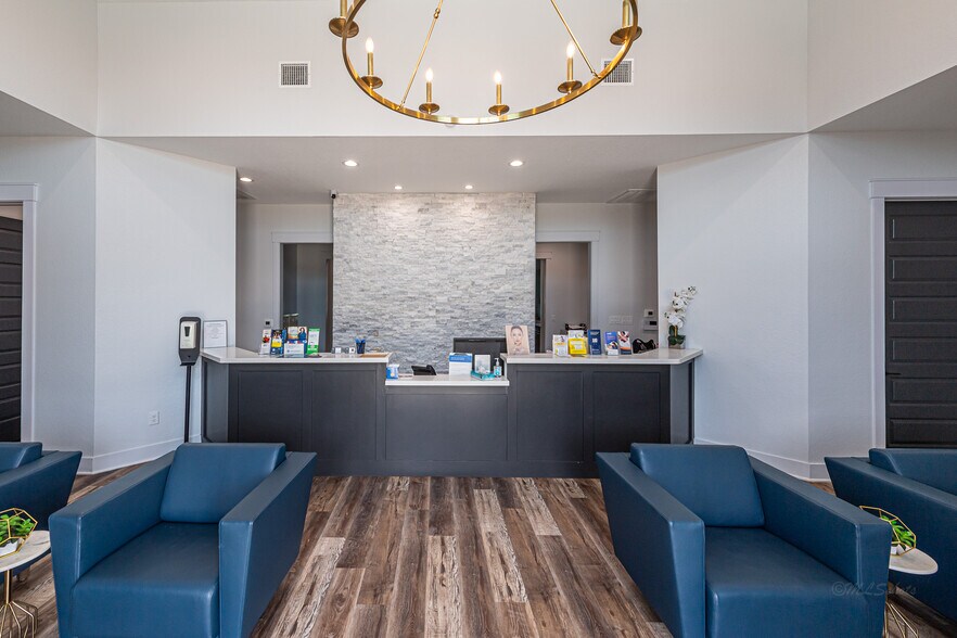 More Photos Of 225 Bella Katy Dr, Katy Medical For Sale