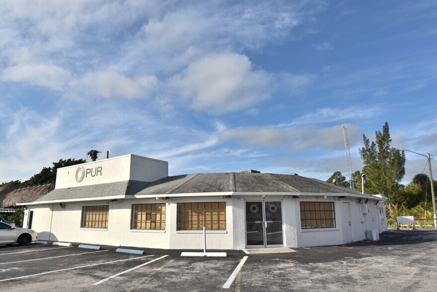 More Photos Of ,  Unknown For Sale