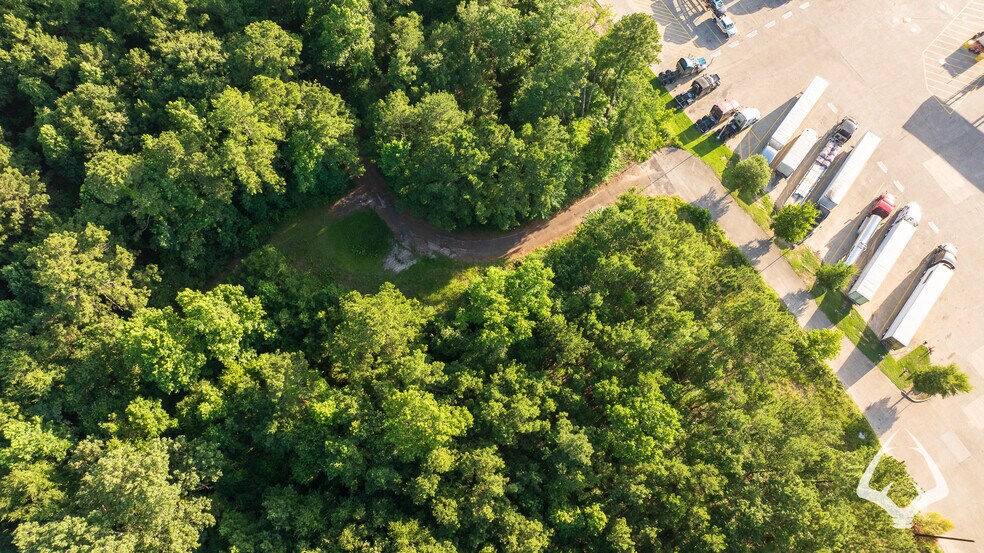 More Photos Of 2000 E Denman Ave, Lufkin Land For Sale