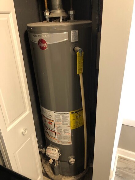 More Photos Of 1167 W 18th St, Chicago Apartments For Sale