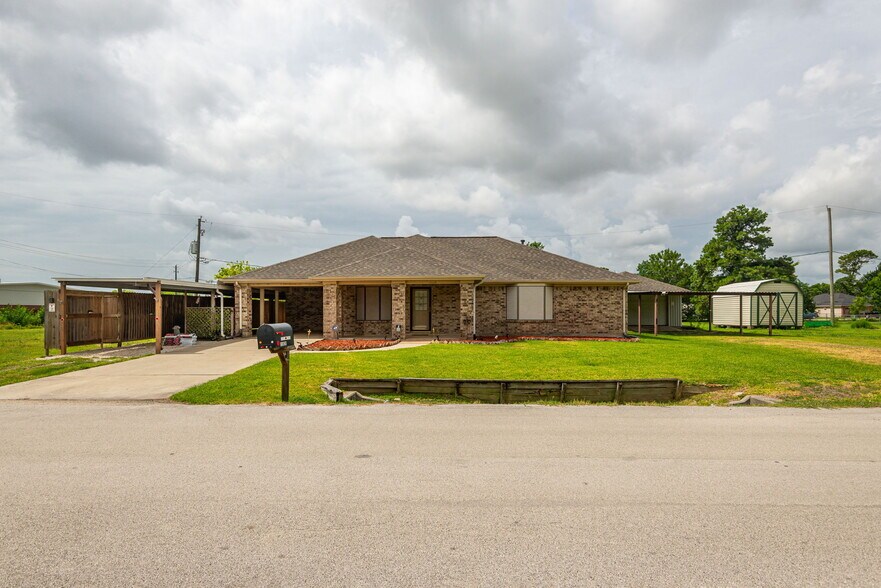More Photos Of 11820 Plainbrook St, La Porte Specialty For Sale