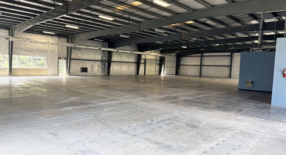 More Photos Of 2196 Lanier Ln, Rockville Warehouse For Lease