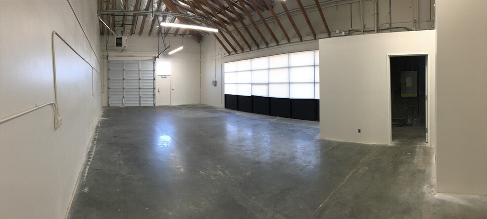 More Photos Of 3101 111th St SW, Everett Manufacturing For Lease