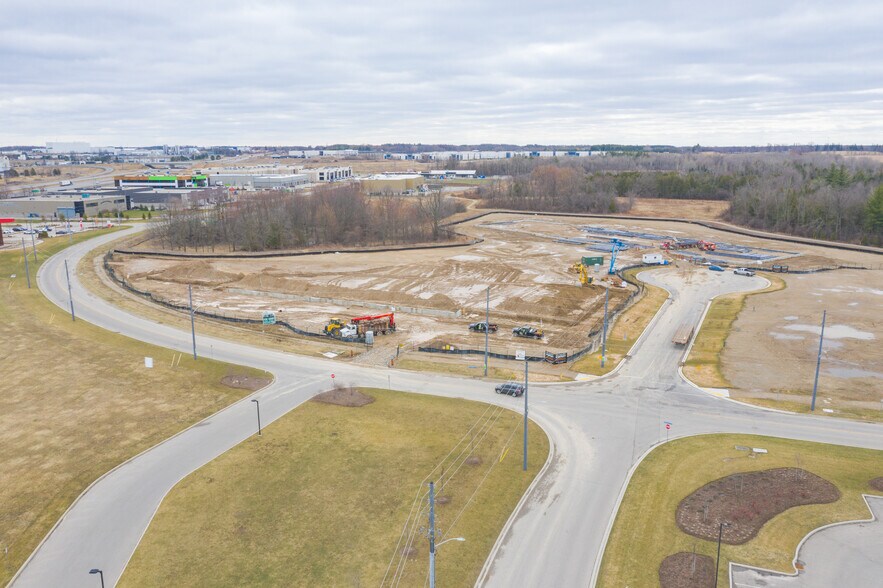 More Photos Of 350 Hanlon Creek Blvd, Guelph Light Distribution For Lease