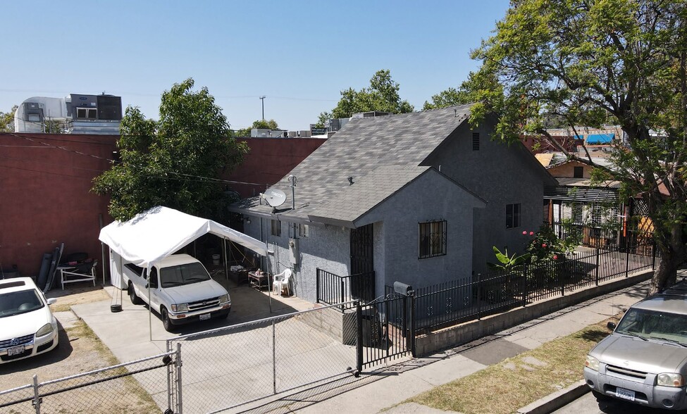 More Photos Of 5690 York Blvd, Los Angeles Office Residential For Sale