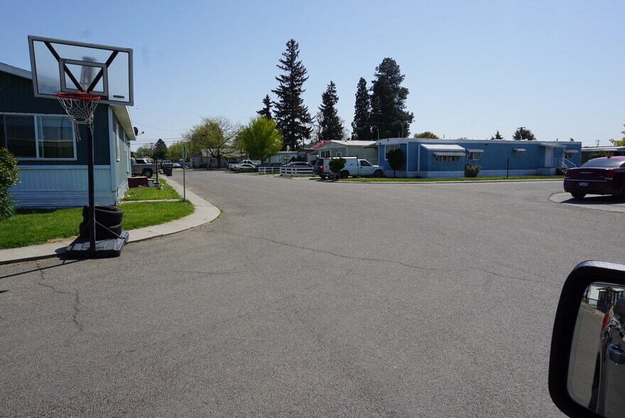 More Photos Of 525 Rouse Rd, Sunnyside Manufactured Housing Mobile Home Park For Sale