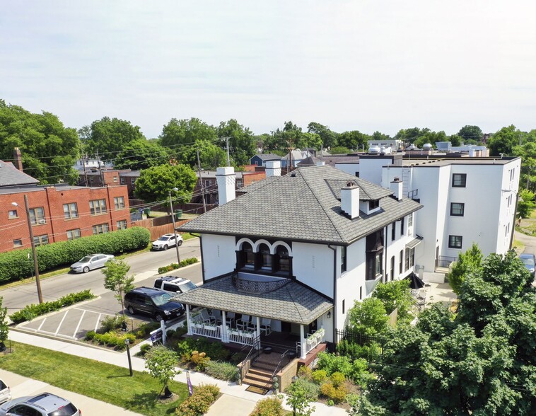Primary Photo Of 1169 Bryden Rd, Columbus Assisted Living For Lease