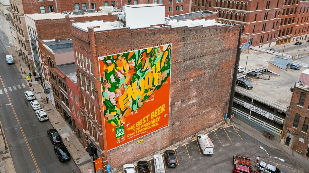 More Photos Of 208 3rd Ave N, Nashville Office For Sale