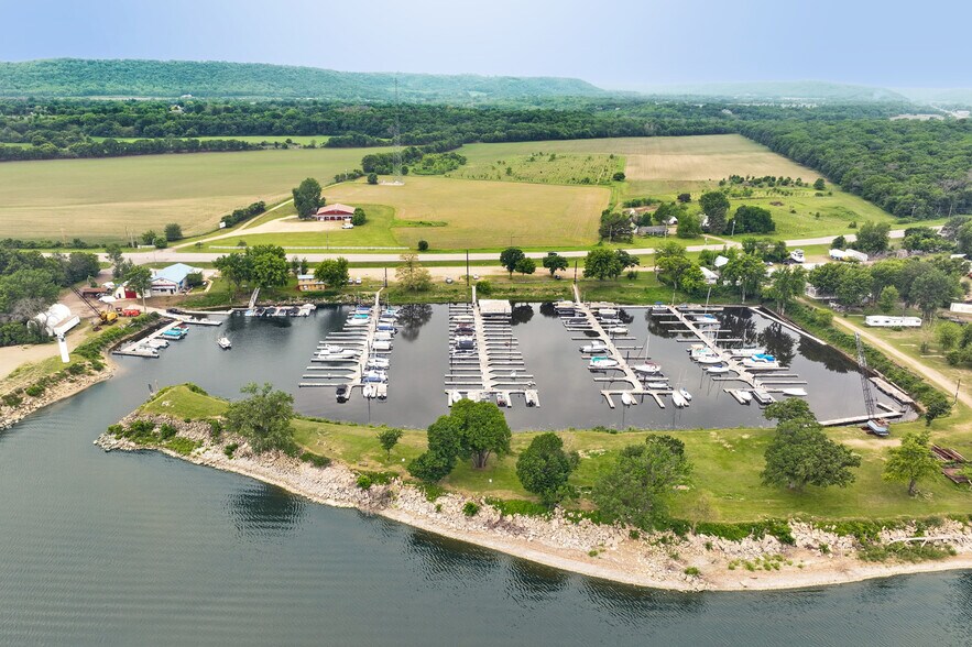 More Photos Of 35699 Highway 61 Blvd, Lake City Specialty For Sale