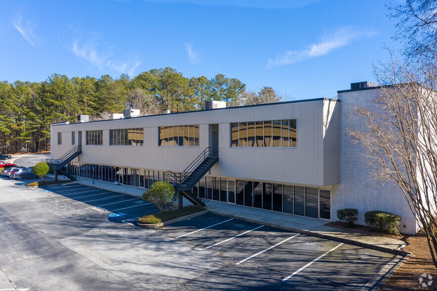 More Photos Of 2121 Fountain Dr, Snellville Medical For Sale