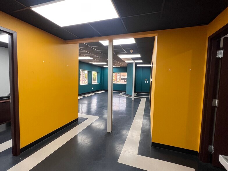 More Photos Of 125 E Kalamazoo St, Lansing Office For Lease